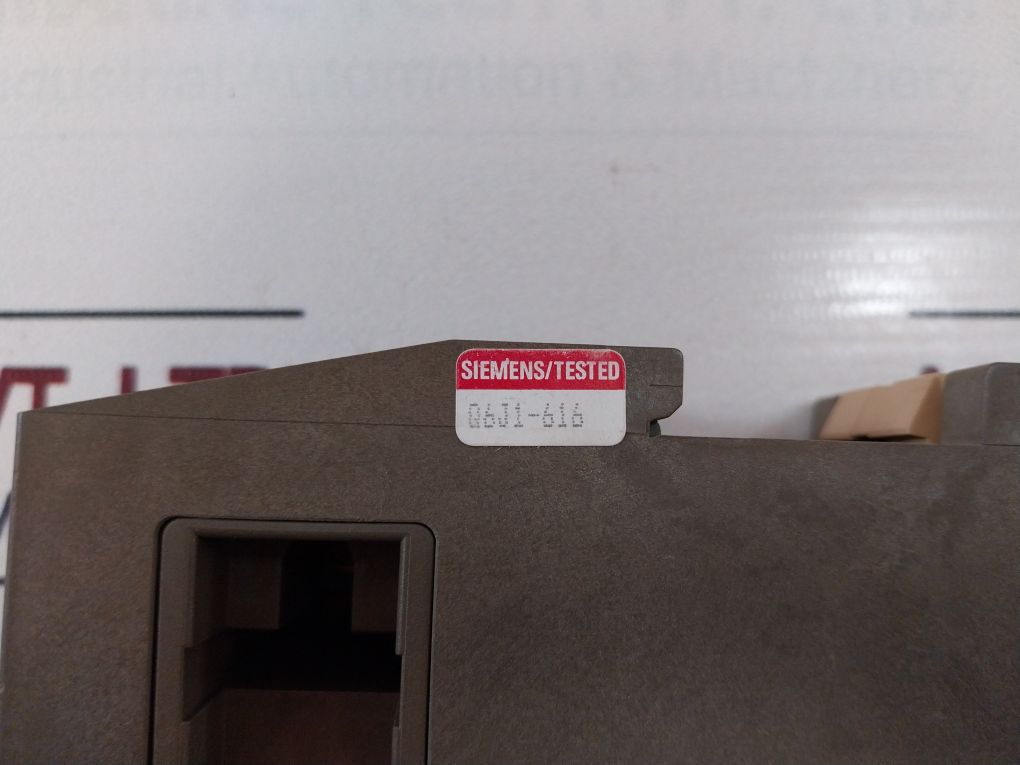 Siemens Simatic S5 6es5935-8me11 Power Supply Module - Image 12