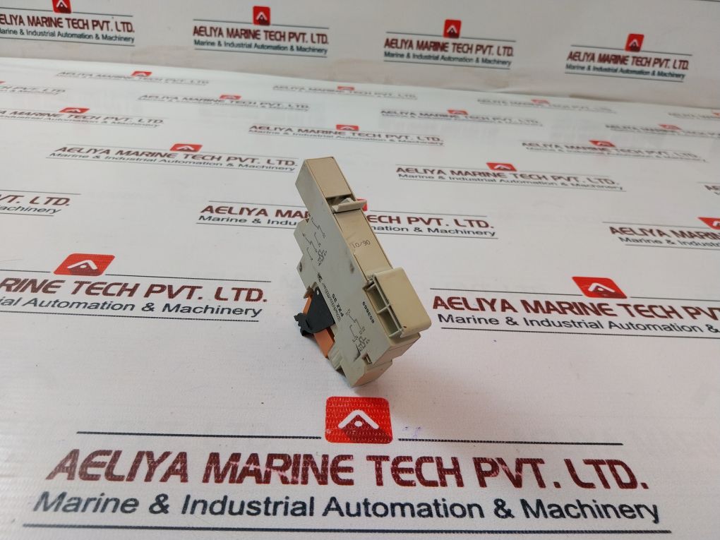 Weidmuller Pxz 35 Relay Socket - Aeliya Marine