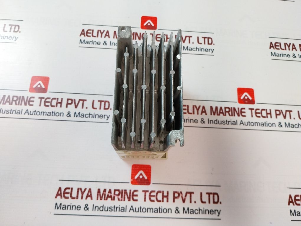 Yaskawa Cimr-V7brb0p4 Drive Part Ip20 - Image 4