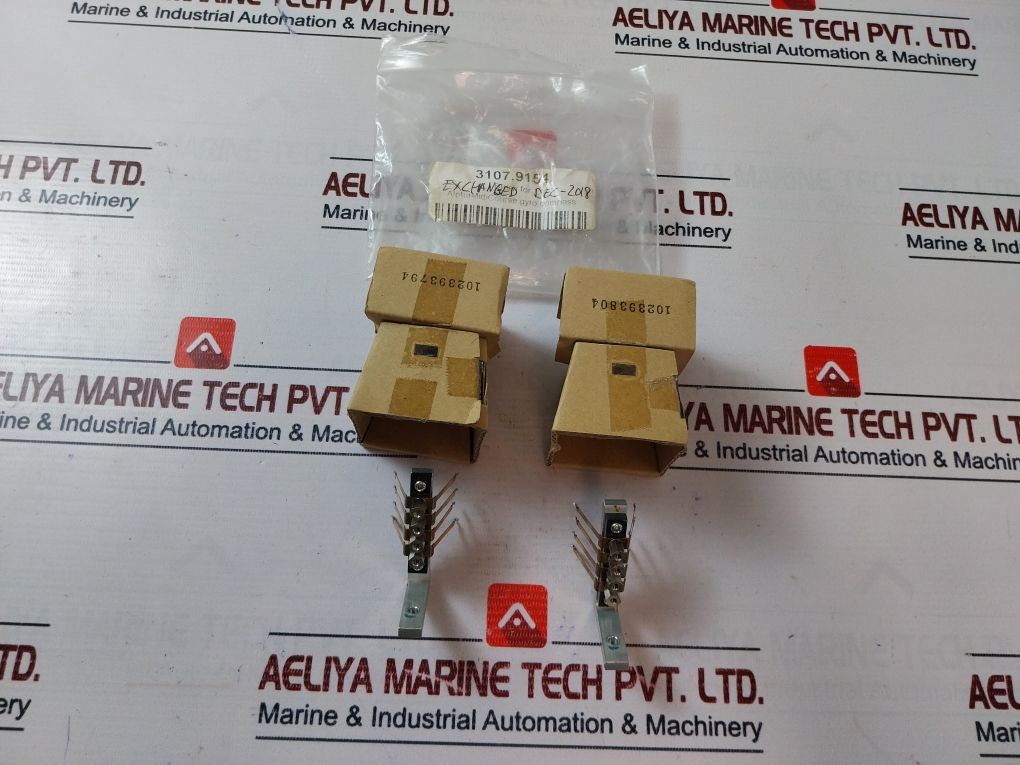 3107.9154 Brush For Alpha Midi Course Gyro Compass - Image 9