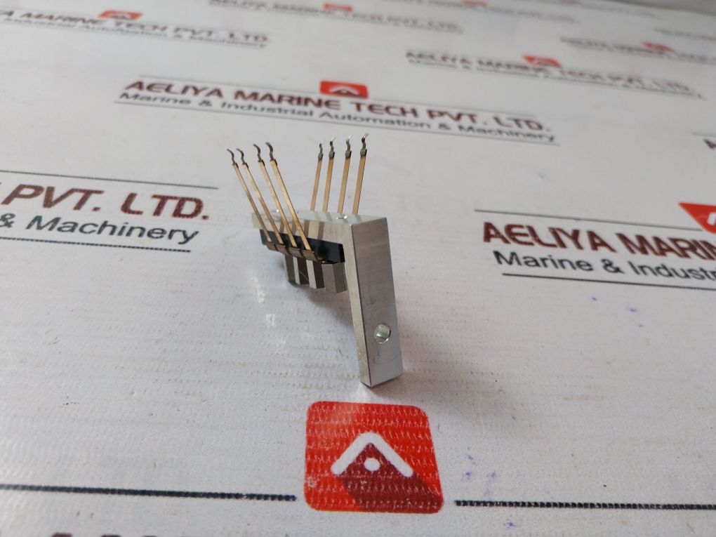 3107.9154 Brush For Alpha Midi Course Gyro Compass - Image 6