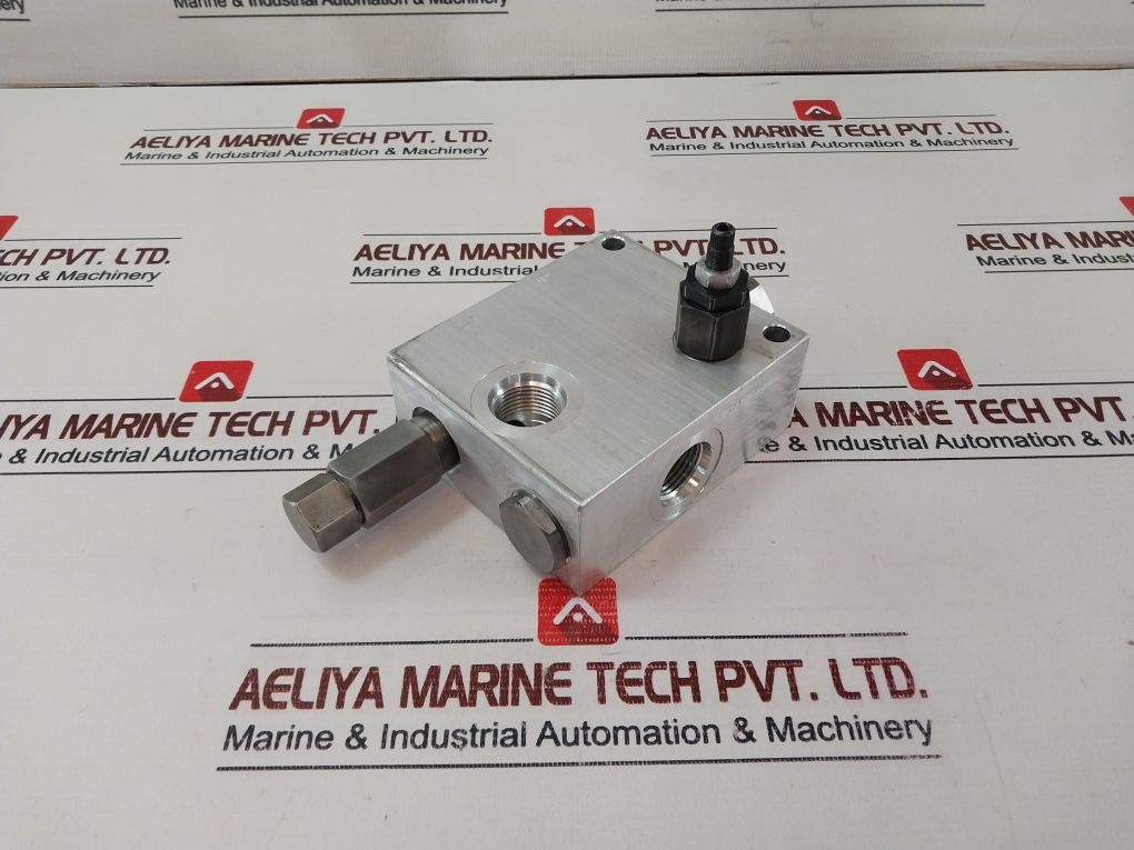 Danfoss 1ul12-p12t-8t-15/40sv Shift Valve - Image 4