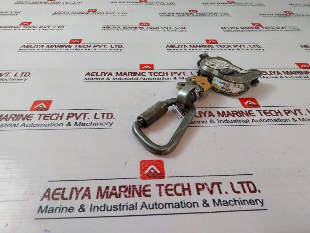 Dbi Sala Lad-saf X2 16101469 Detechable Cable Sleeve Rev. D - Image 5