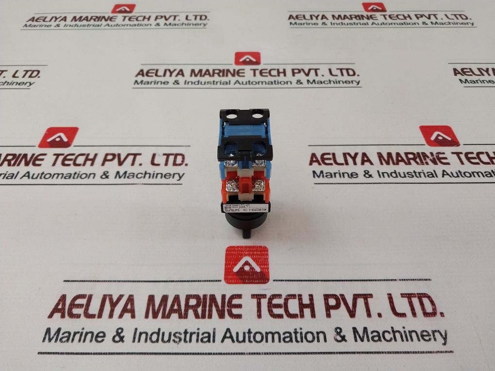 Fuji Electric Ar22pcr-3 174 Pushbutton Switch - Image 3