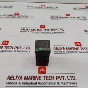 Fuji Electric Pxr-4 Temperature Controller