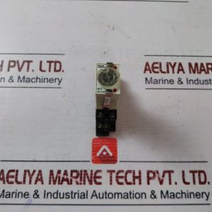 Fuji Electric St7p-2 Timer With Base 0-10 Minsec