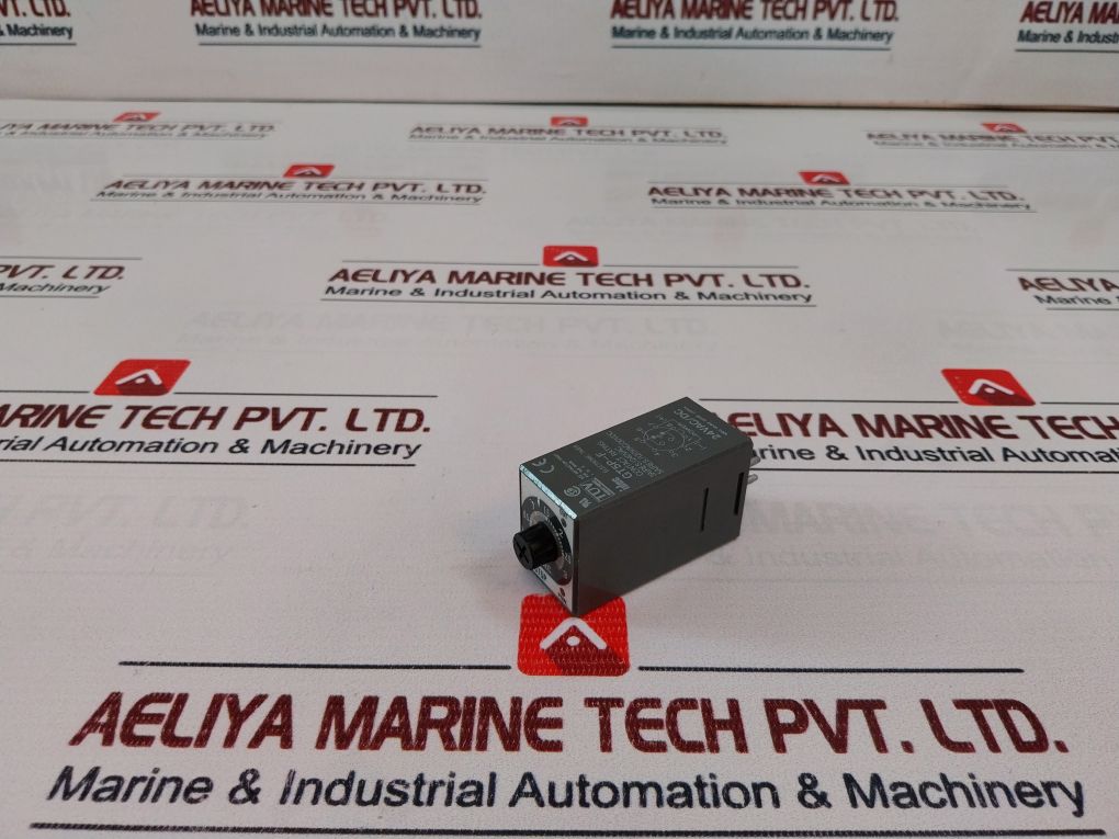 Idec Gt5p-f Electronic Timer 0-3 Sec - Image 4