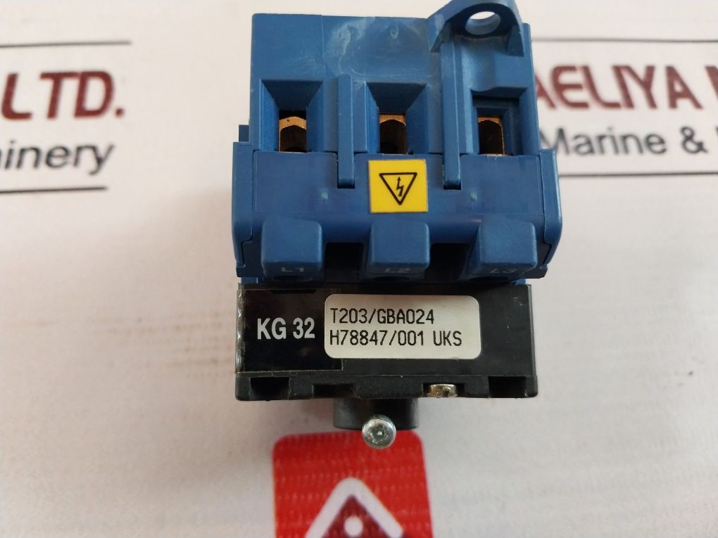 Kraus & Naimer Kg 32 Switch 32a - Image 9