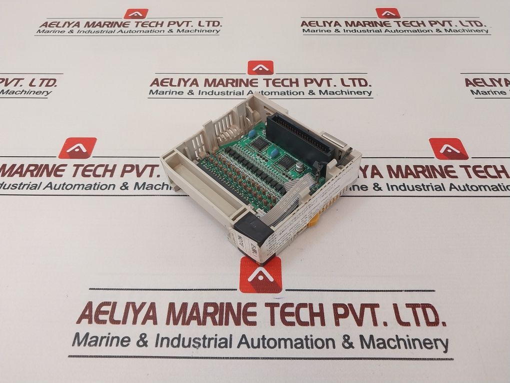 Omron Cqm1-id213 Input Unit - Image 5