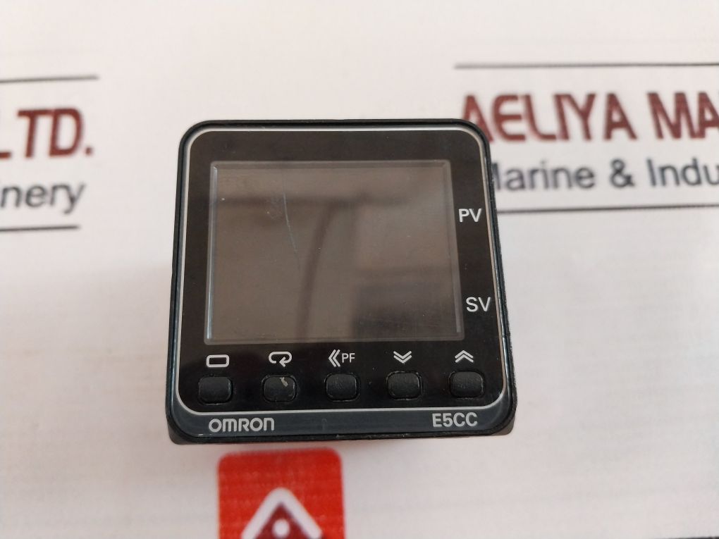 Omron E5cc-qx2asm-800 Temperature Controller 5.2va - Image 5