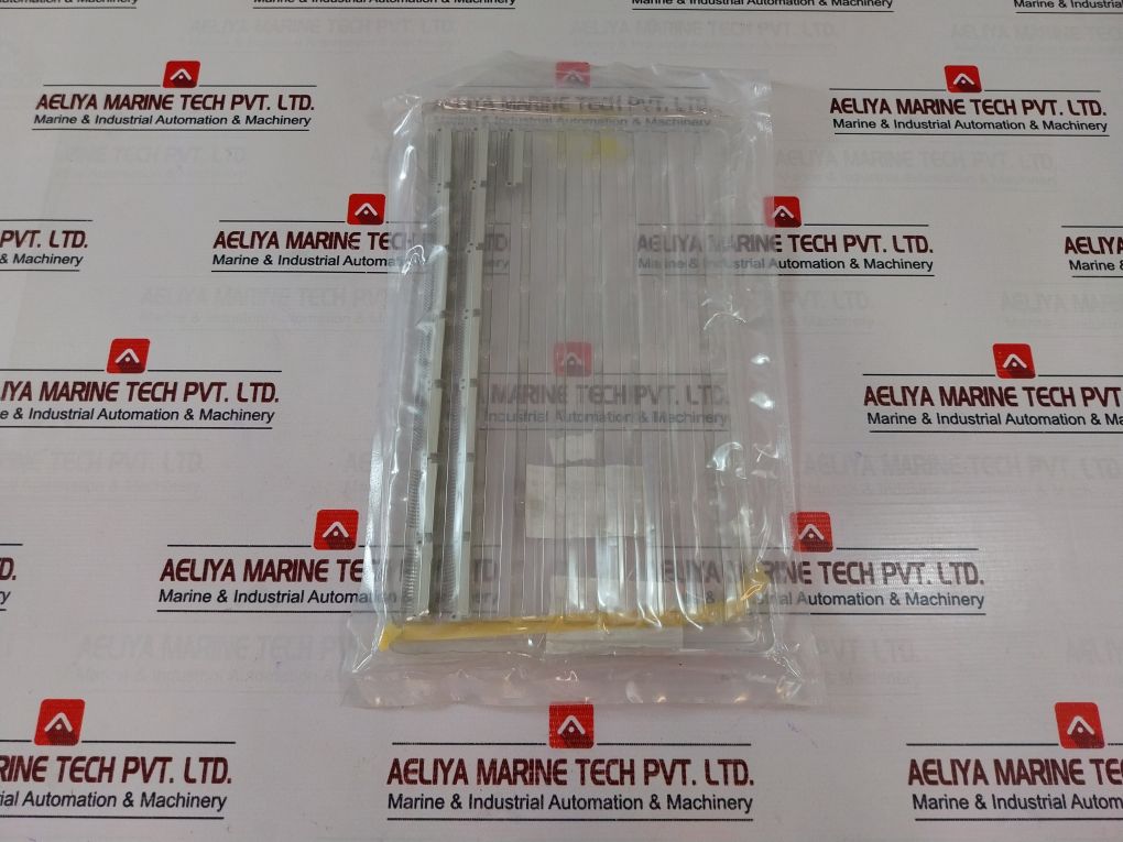 Oupiin 9001-15481c00al Backplane Connector - Aeliya Marine