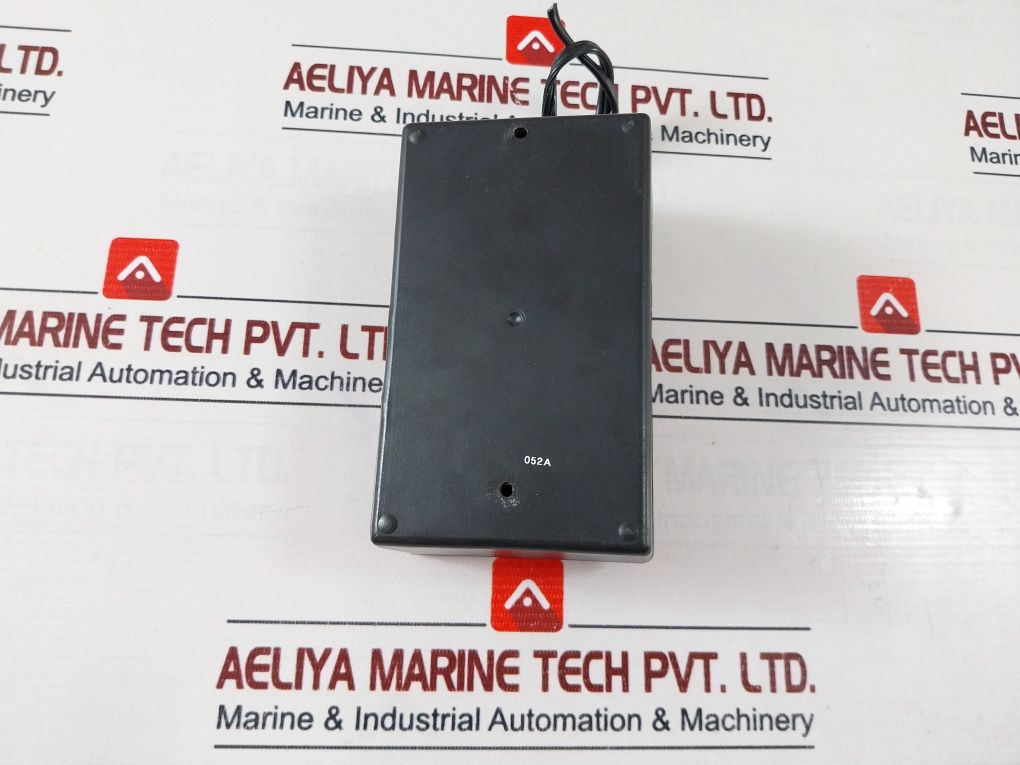 Rr 12600m 12 Volt Gelled/cell Charger - Image 9