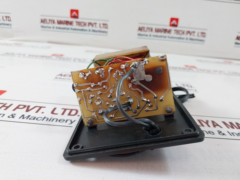 Rr 12600m 12 Volt Gelled/cell Charger - Image 11