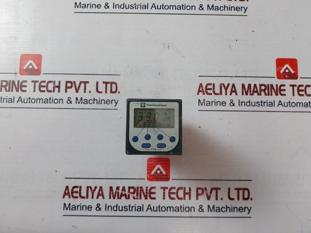 Telemecanique Schneider Electric Re88857005 Digital Timer