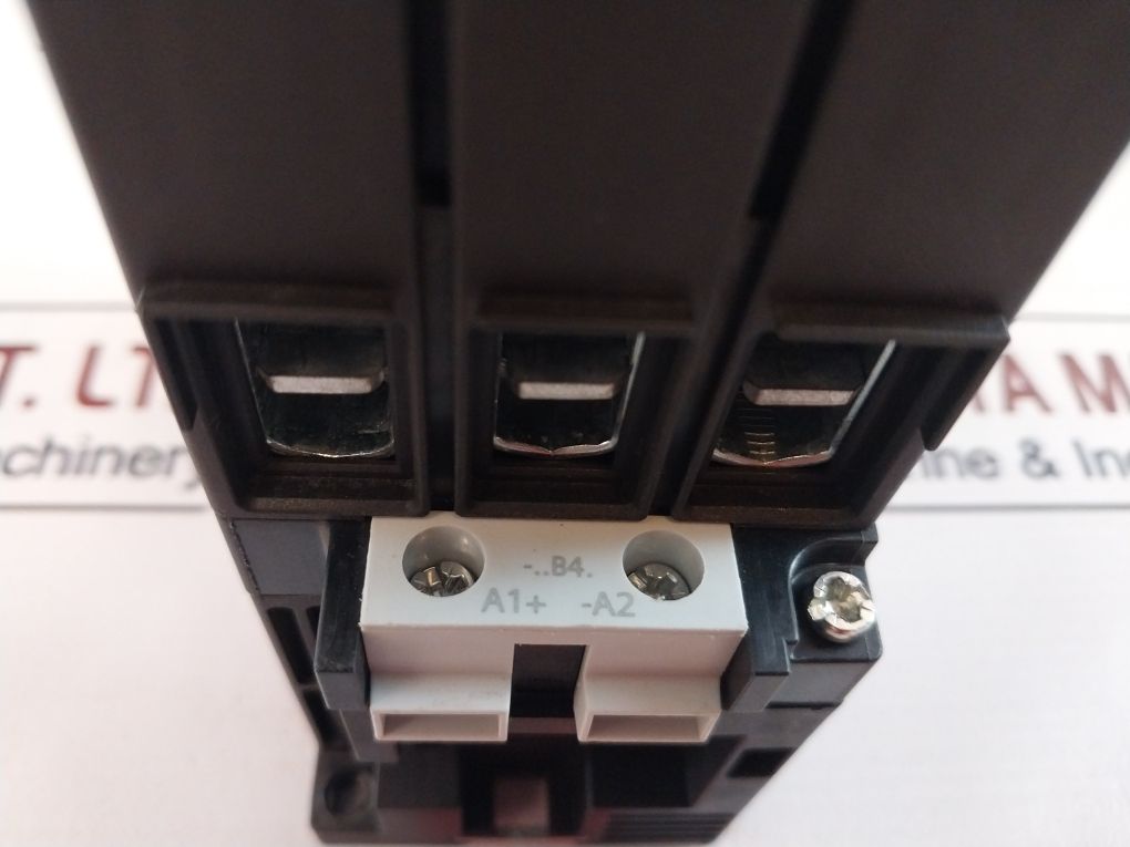 Siemens 3rt1036-1rb40-0ks0 Contactor - Image 10