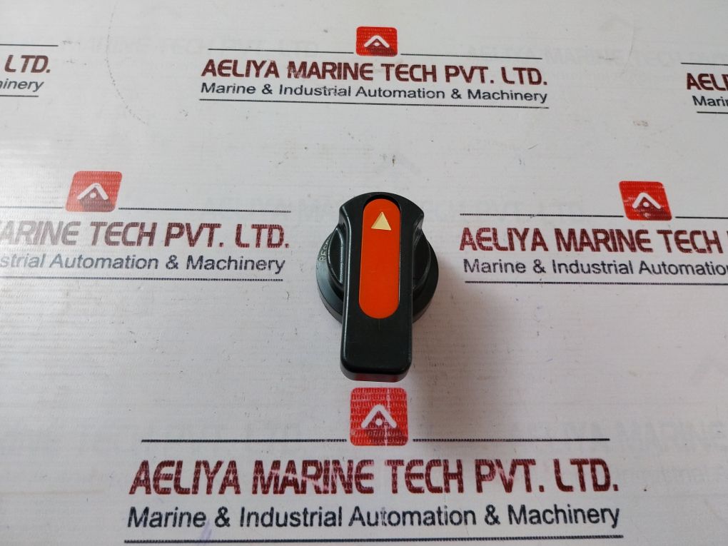 Siemens 3vt9300-3mg12 Molded Case Circuit Breaker - Image 7