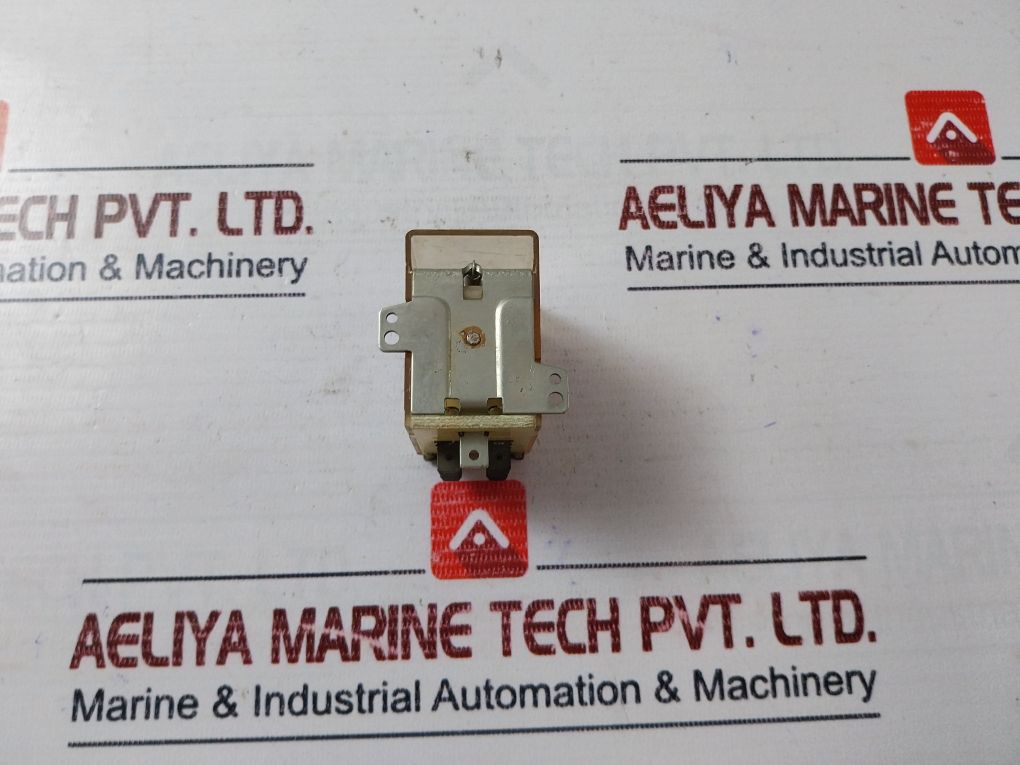 Siemens V23009-a0007-a052 Relay - Image 3