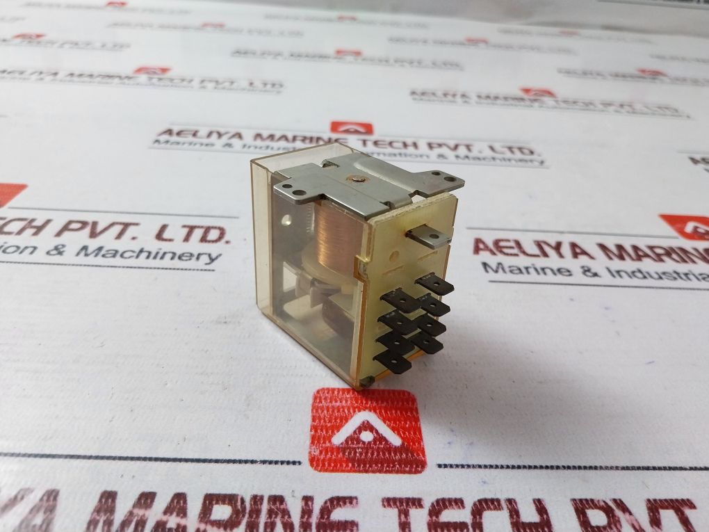 Siemens V23009-a0007-a052 Relay - Image 4