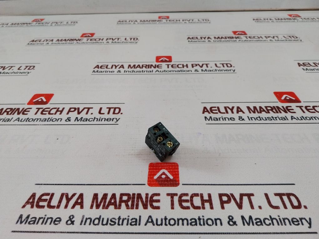 Telemecanique Zb2-be102 Contact Block - Image 4