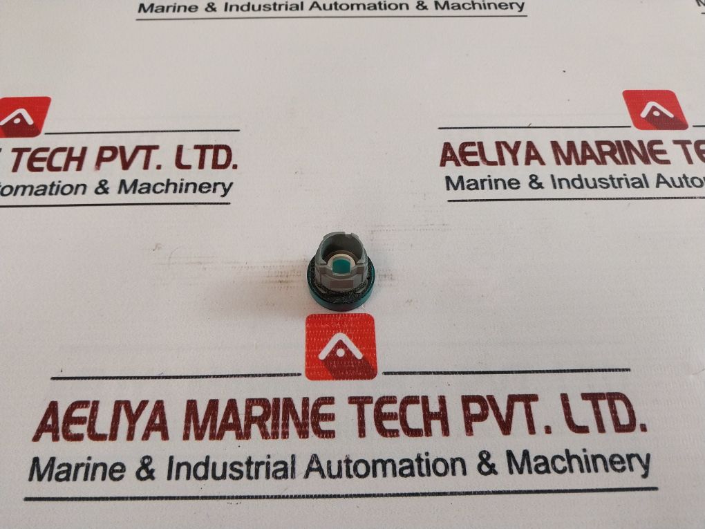 Telemecanique Zb4 Bv033 Pilot Light Head Green - Image 4