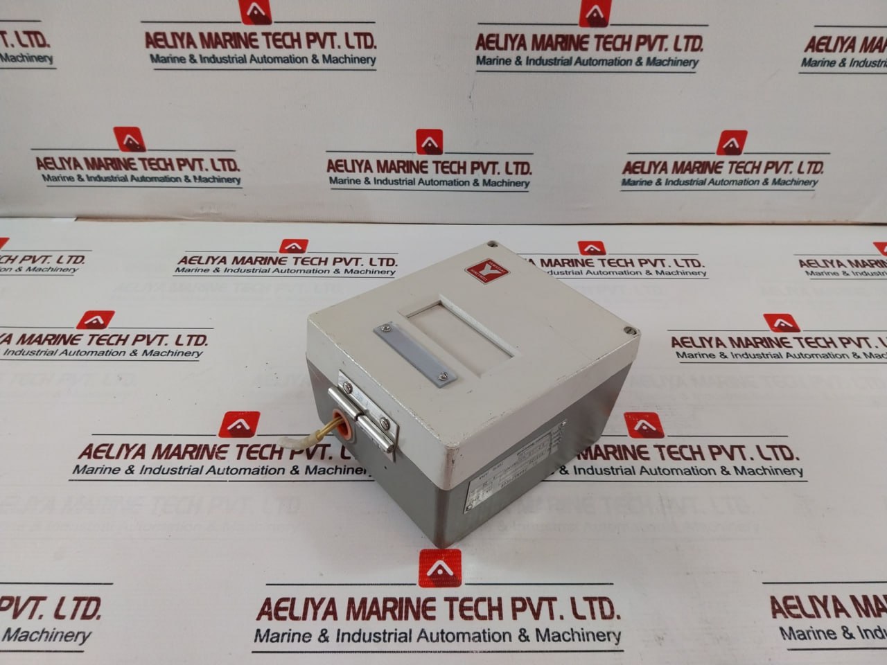 Yamatake-honeywell Nox120-ow-x P/i Transducer - Image 4