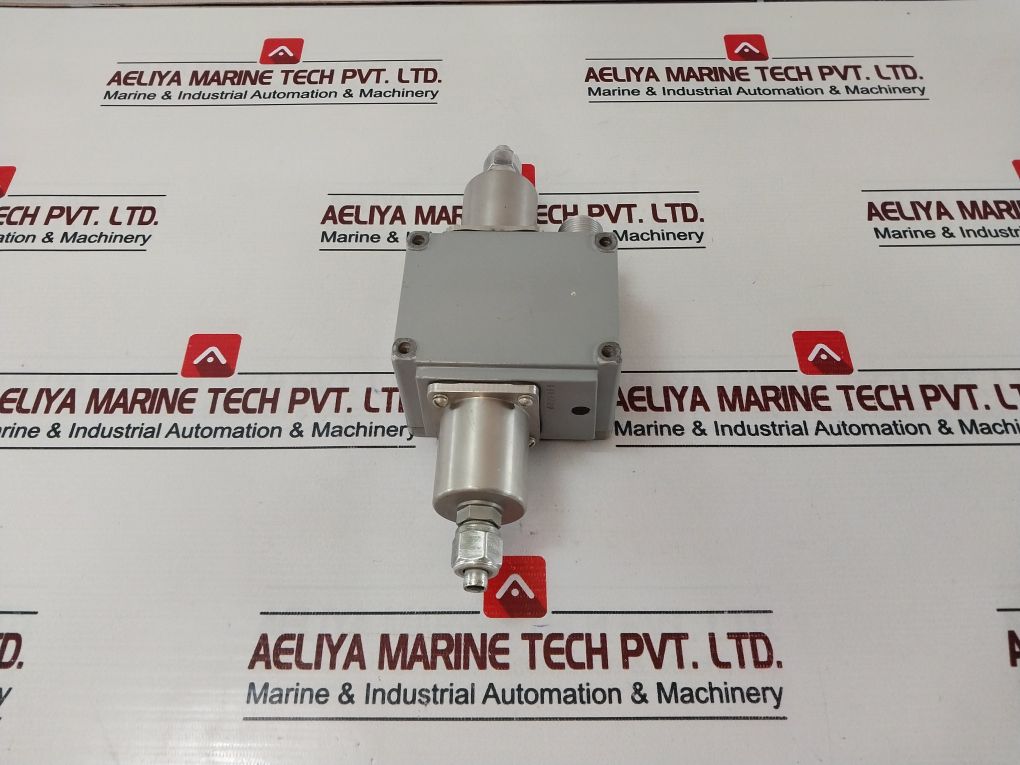 Ркс-1-ом5-01 0,2…2,5 Kgf/cm2 Differential Pressure Switch Sensor - Image 4