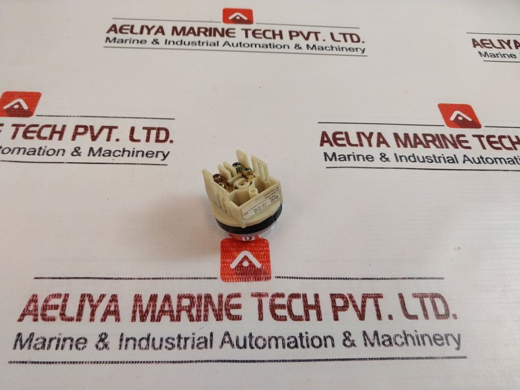 Fuji Electric Ah30-zm-0143 Command Switch - Image 5