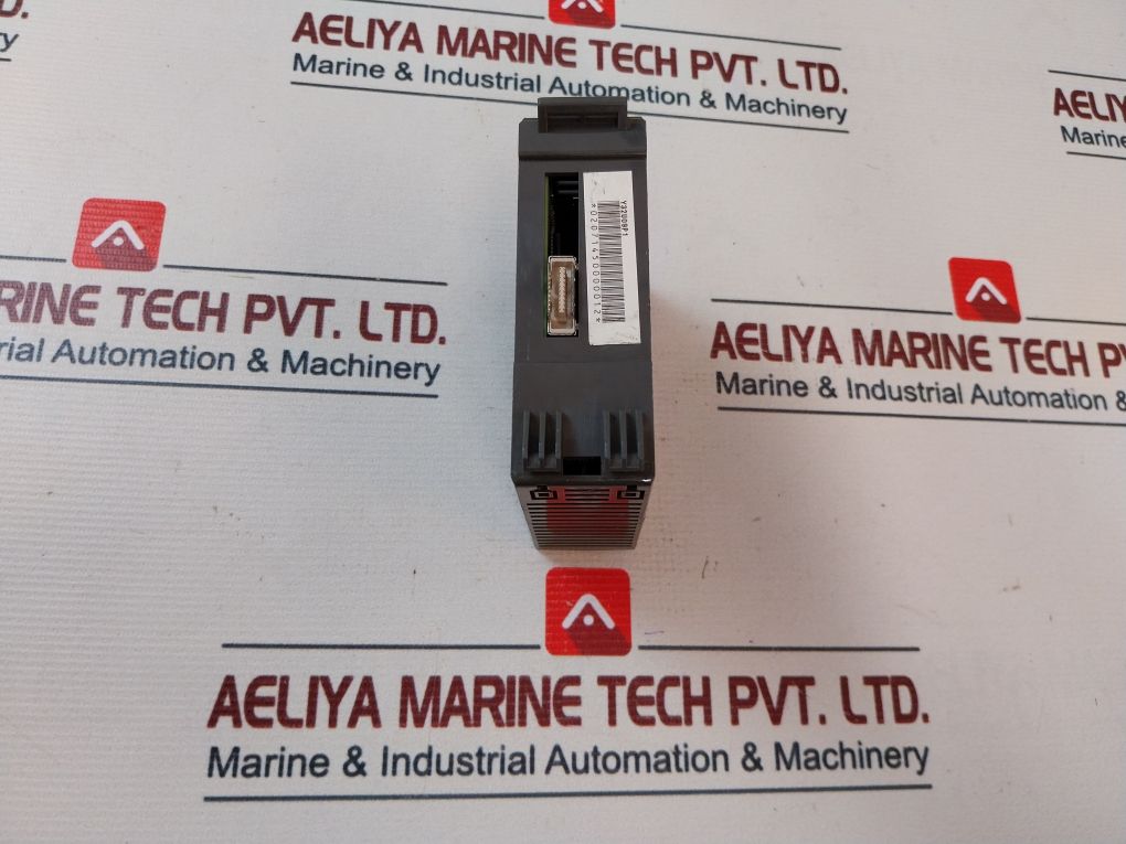 Fuji Electric Np1y32u09p1 Digital Output Module - Image 3