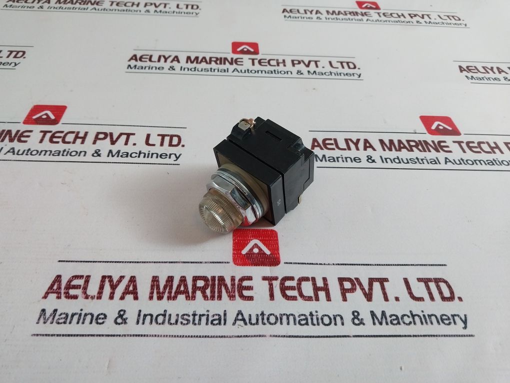 General Electric Cr104plg22c Pushbutton Indicating Light 120v Ac/Dc - Image 3