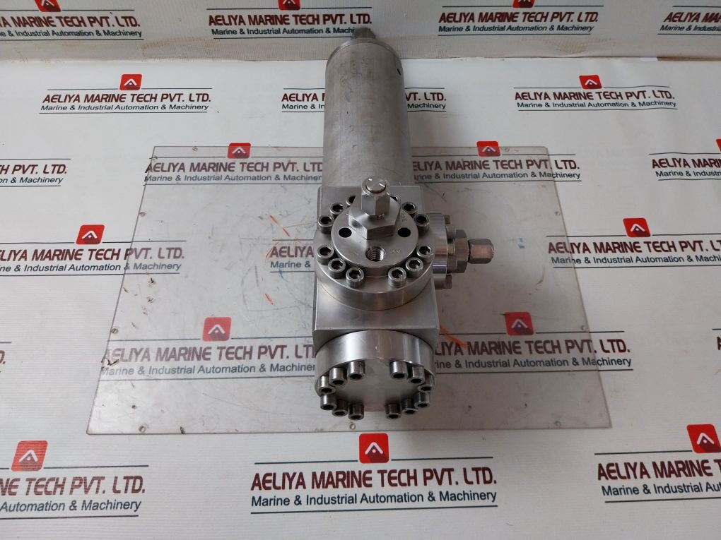 Gilmore 45101-1 Shuttle Valve - Image 4