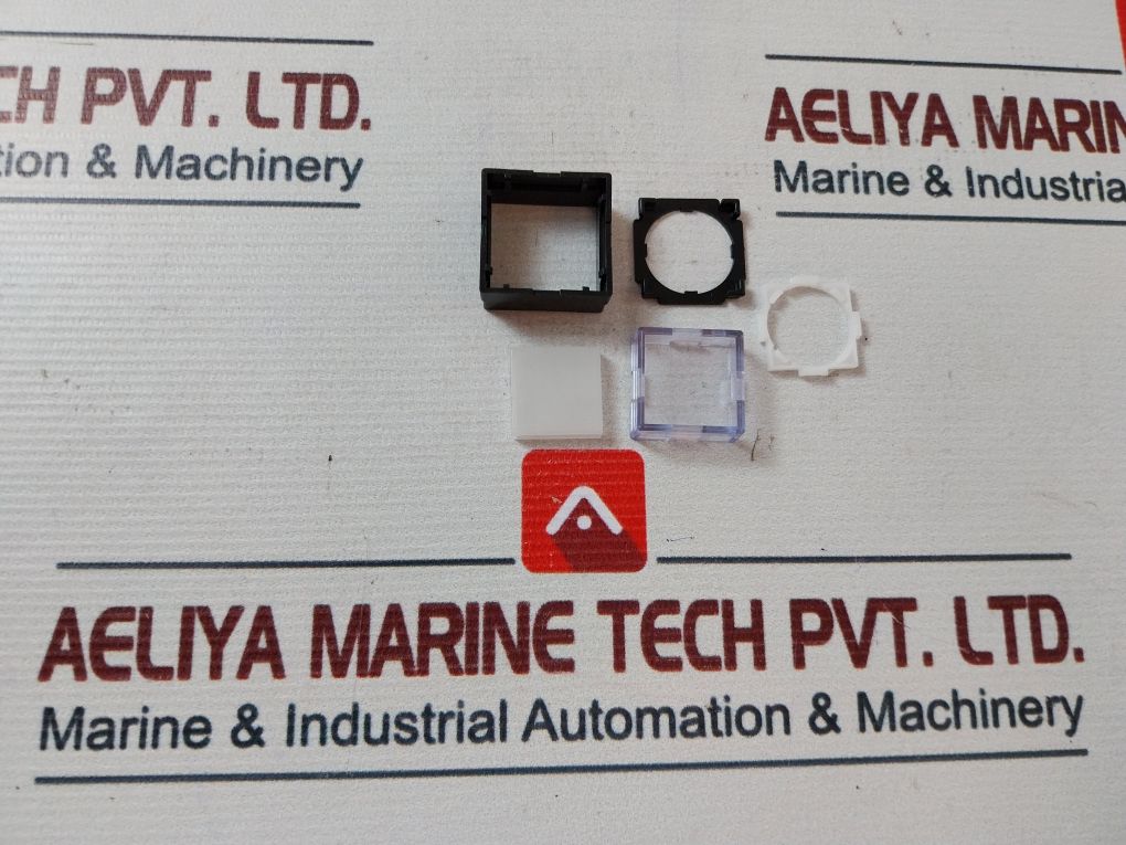 Idec Aolqw2b3311 Pushbutton Switch 24 V - Image 5