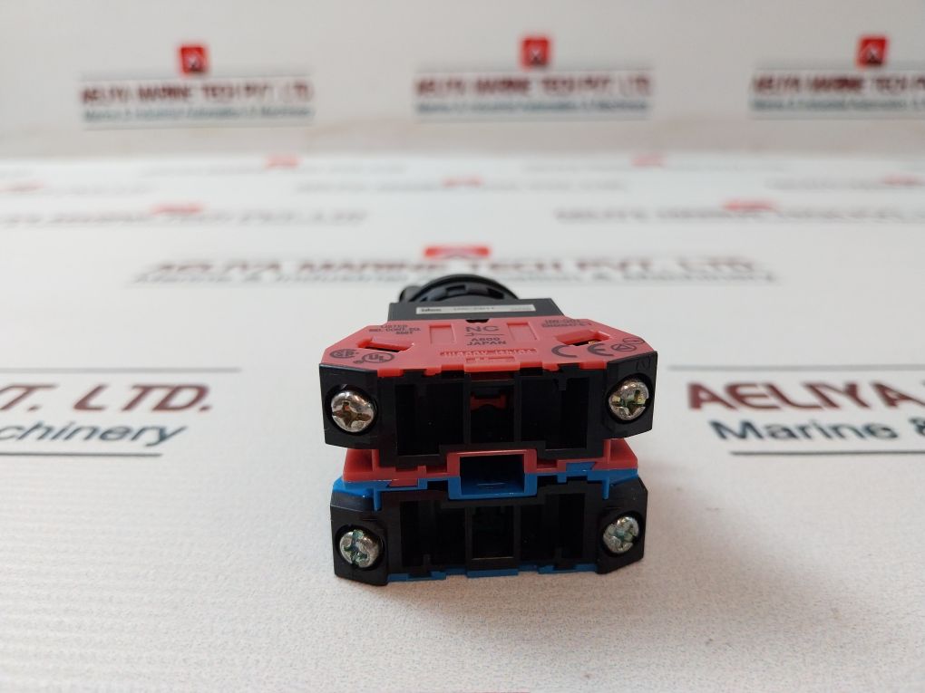 Idec Hw1s-21t11 Selector Switch - Image 4