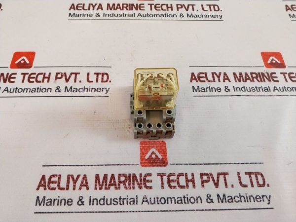 Idec Rh4b-ul Relay With Socket Dc24v