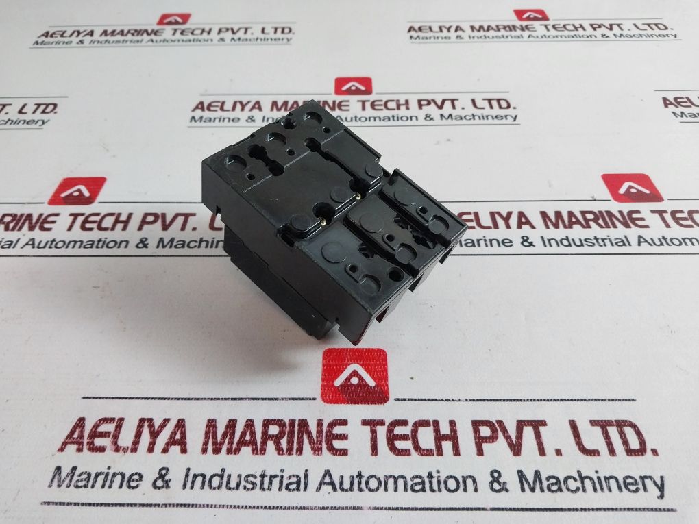 Mitsubishi Electric Dsn30-cs No-fuse Circuit Breaker 30a - Image 4