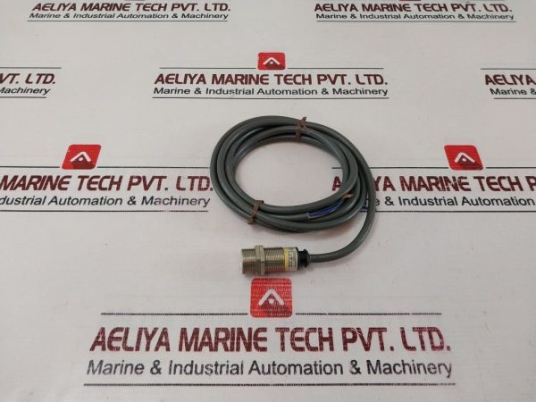 Omron E2e-x5e2 Sensor 200ma