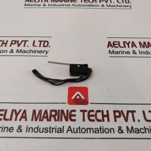 Omron V-15fl111-1a Limit Switch