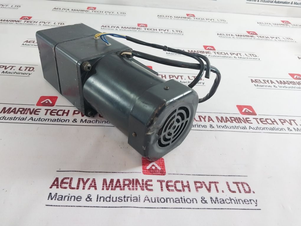 Oriental Motor Cbi590-803om Clutch & Brake Motor - Image 5