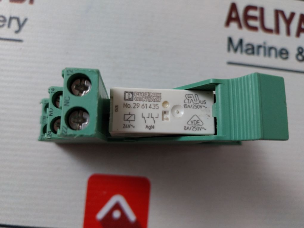 Phoenix Contact 28 33 521 Relay Socket - Image 7