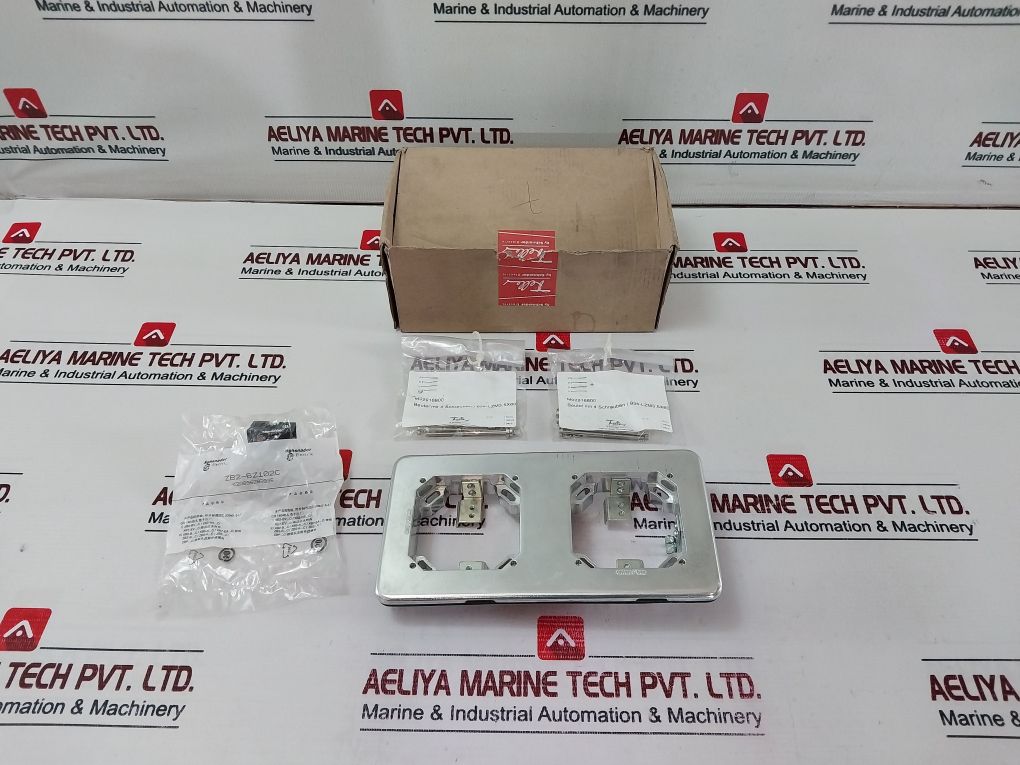 Schneider Electric 00906894 Mounting Frame Double For Vertical Set