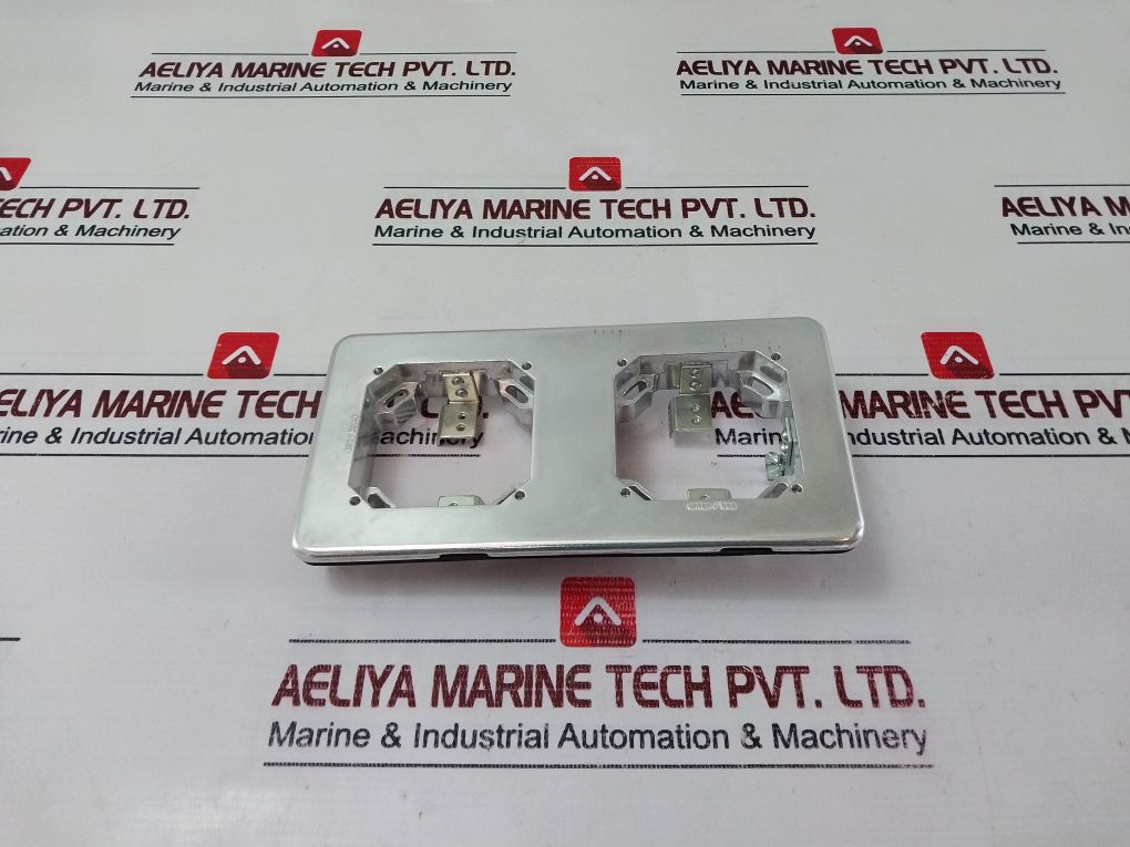 Schneider Electric 00906894 Mounting Frame Double For Vertical Set - Image 6