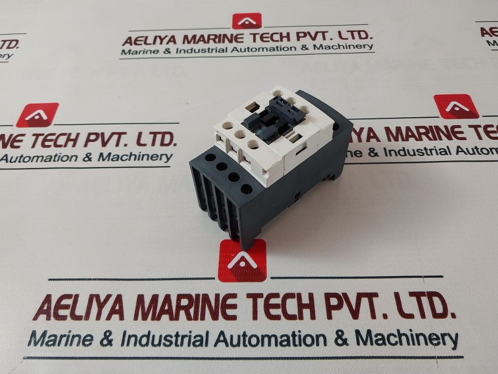 Schneider Electric 8b21193 Contactor - Image 3