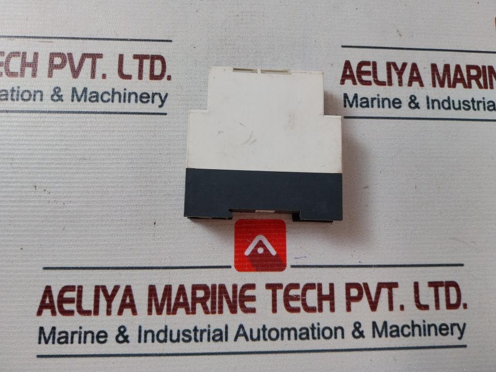 Schneider Electric Telemecanique Re7ya12bu Timer - Image 6