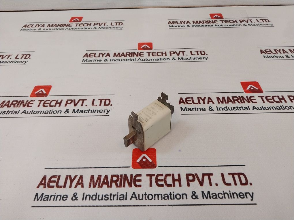 Siemens 3na1 021 Fuse - Image 4