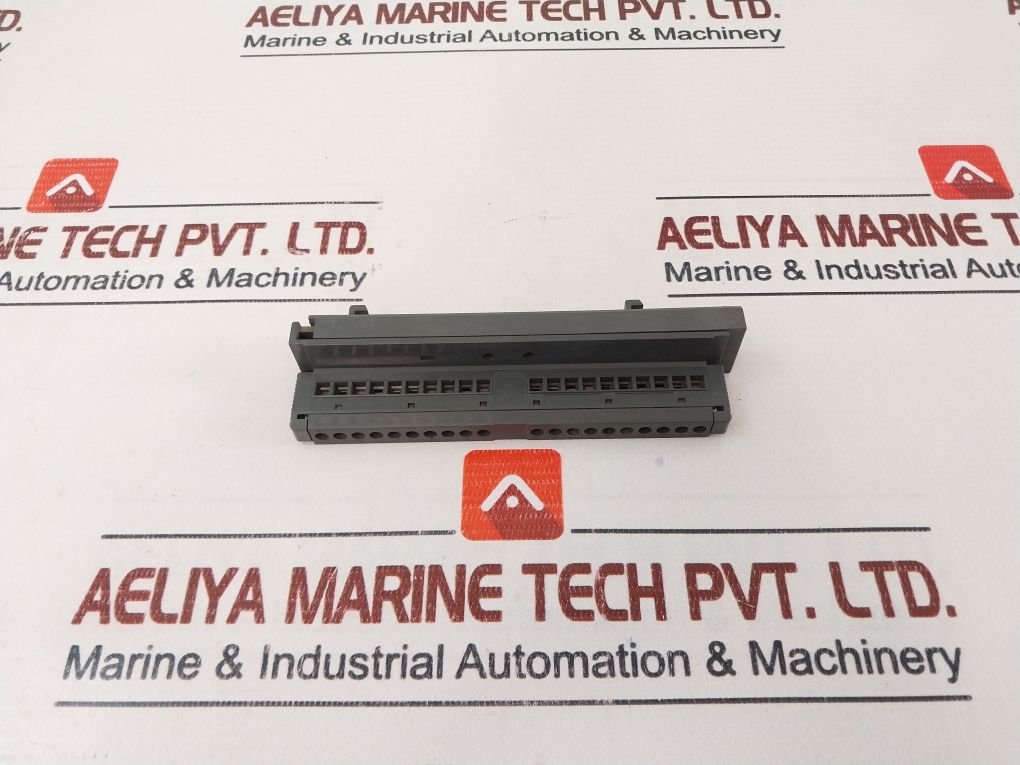 Siemens 6es7 392-1aj00-0aa0 Front Connector