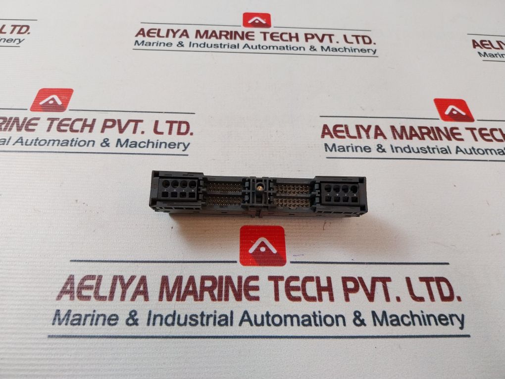 Siemens 6es7 921-3aa20-0aa0 Connector