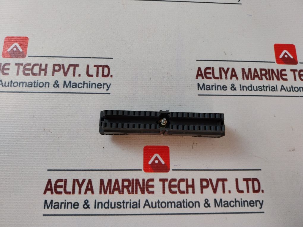 Siemens 6es7 921-3aa20-0aa0 Connector