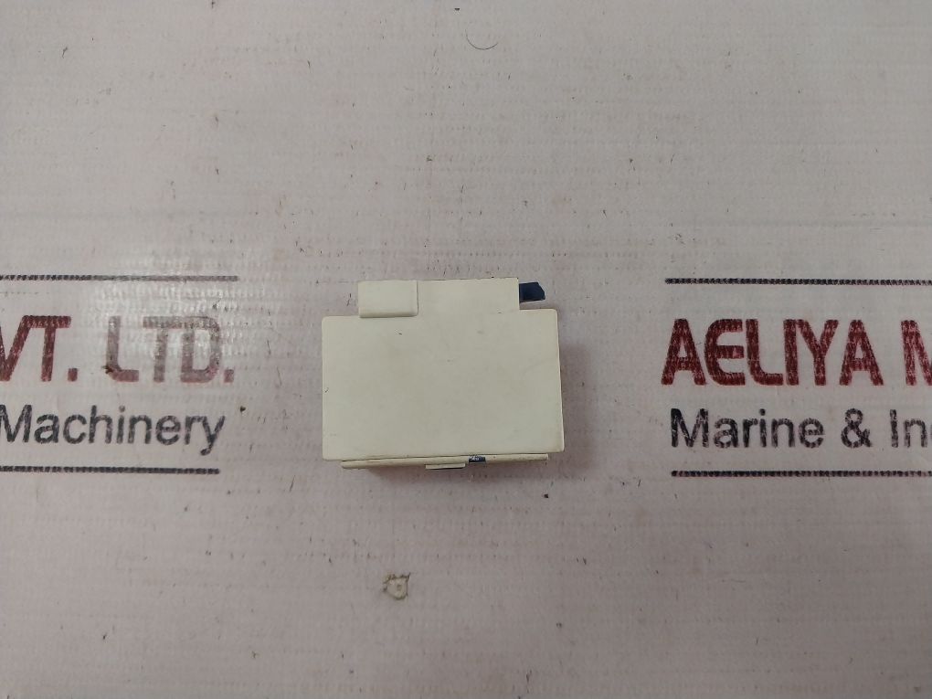 Telemecanique Schneider Electric La1 Dn11 Auxiliary Contact Block 10a - Image 6