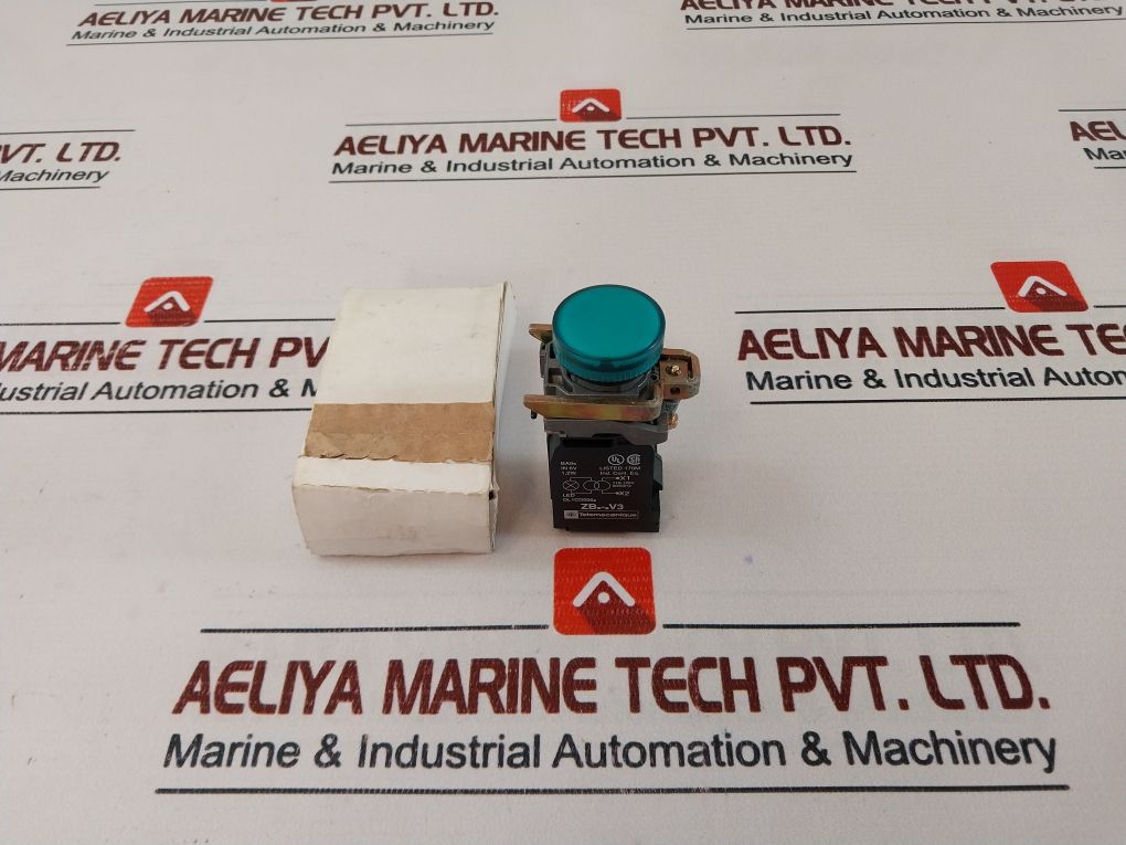 Telemecanique Zb4 Bv3 Pilot Light Green With Zb.-.v3 Contact Block