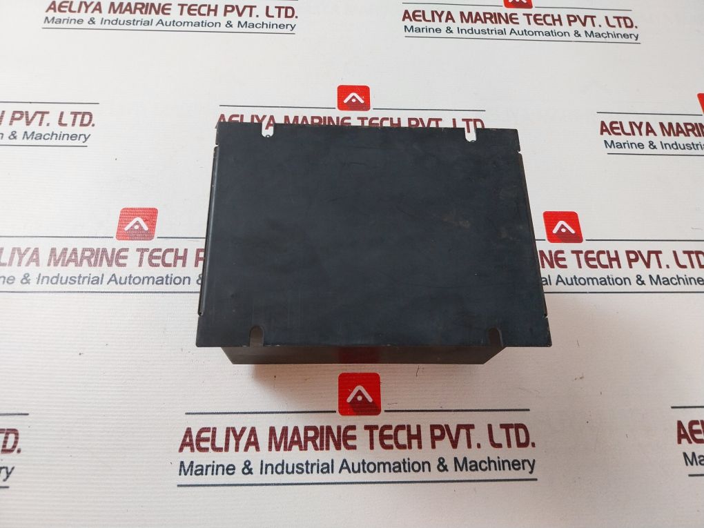 Toyo Keiki Is-3 Insulation Resistance/Monitor Power Supply - Image 4