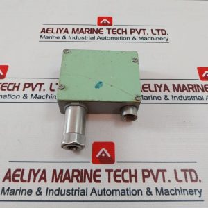 Trafag 8202.79.2210 Pressure Transmitter